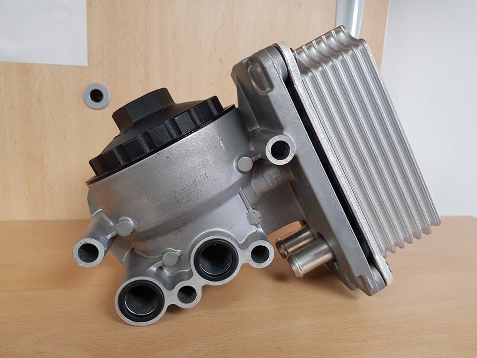 Масляный охладитель в сборе Transit V184 / Mondeo 2.0 TD 2000-2006 / Jaguar